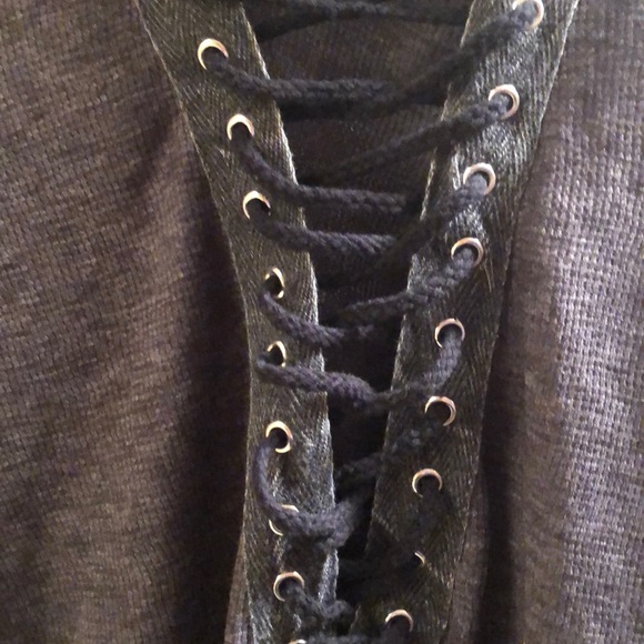 FOREVER 21 Gray & Black Lace-Up Shirt - Picture 2 of 3